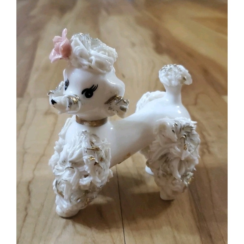 Vintage Inarco Japan Spaghetti Poodle Figurine E-1795 White Gold Trim Pink Rose